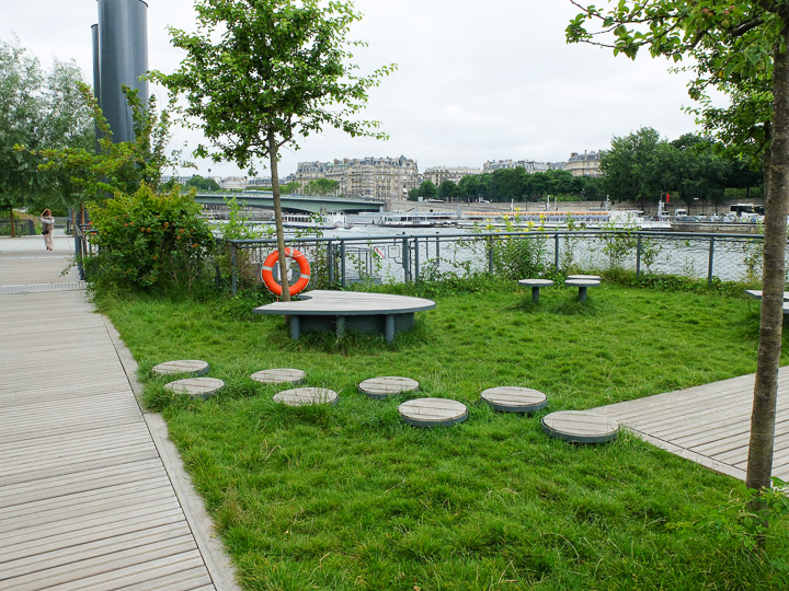 Paris - Schwimmende Gärten